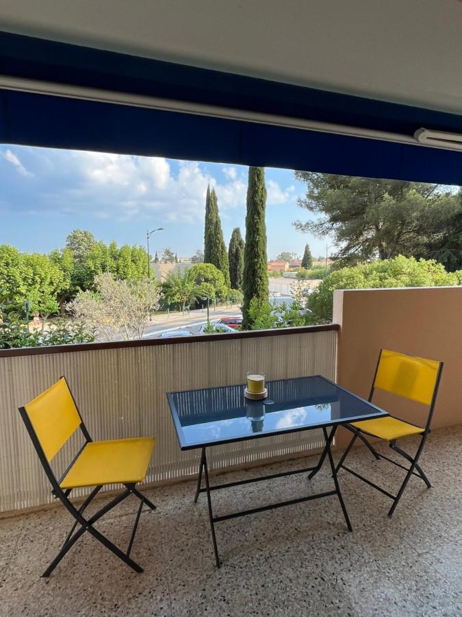 T2 Avec Terrasse & Parking A 5 Min Du Centre, 10 Min Des Plages 히에레 외부 사진